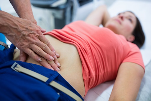 Contraindicado em pacientes com histórico de perfuração gastrointestinal associada ao uso de anti-inflamatórios não esteroidais (AINEs)
